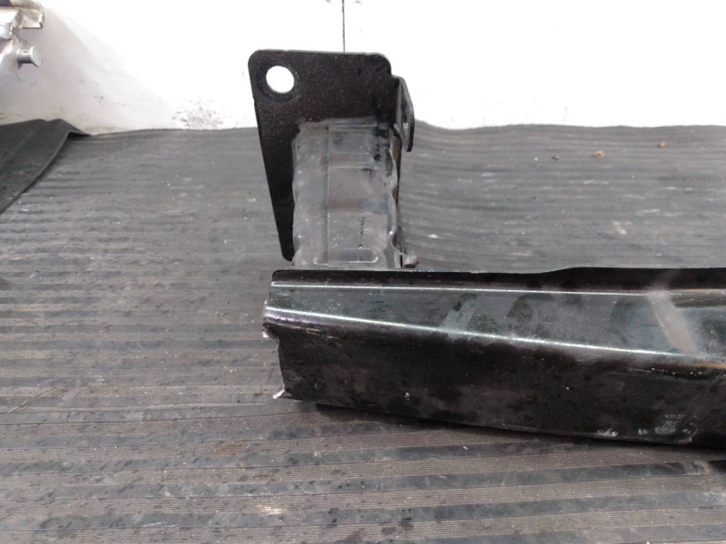 Recambio de refuerzo paragolpes delantero para skoda rapid active referencia OEM IAM 5JA807109  P1-A1-43