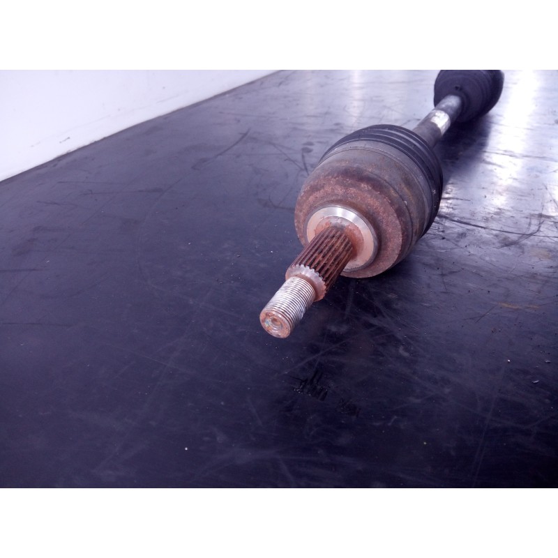 Recambio de transmision delantera derecha para dacia duster laureate 4x2 referencia OEM IAM 391003840R  P1-A6-29