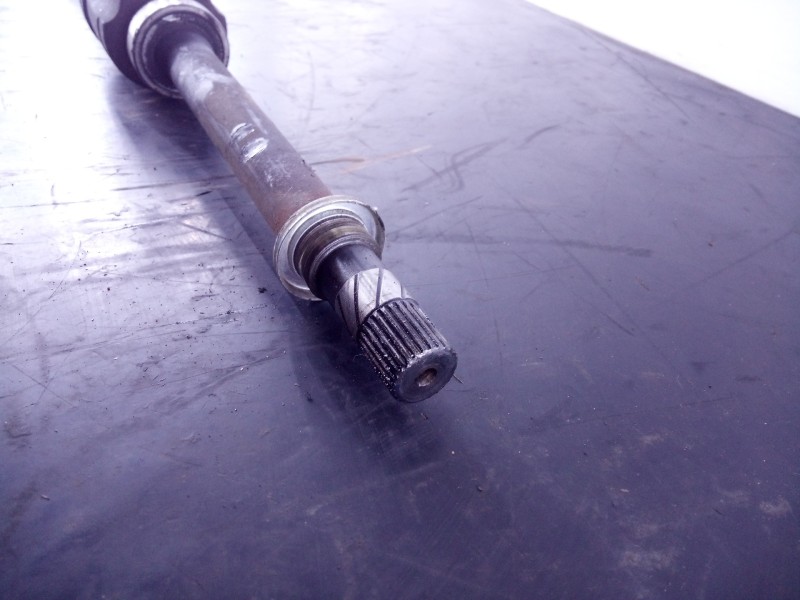 Recambio de transmision delantera derecha para dacia duster laureate 4x2 referencia OEM IAM 391003840R  P1-A6-29