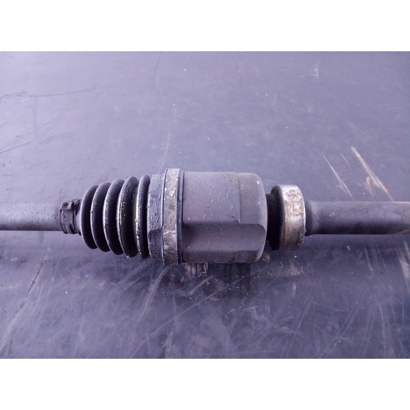 Recambio de transmision delantera derecha para dacia duster laureate 4x2 referencia OEM IAM 391003840R  P1-A6-29