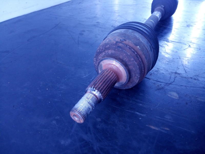 Recambio de transmision delantera izquierda para dacia duster laureate 4x2 referencia OEM IAM 391016491R  P1-A6-29