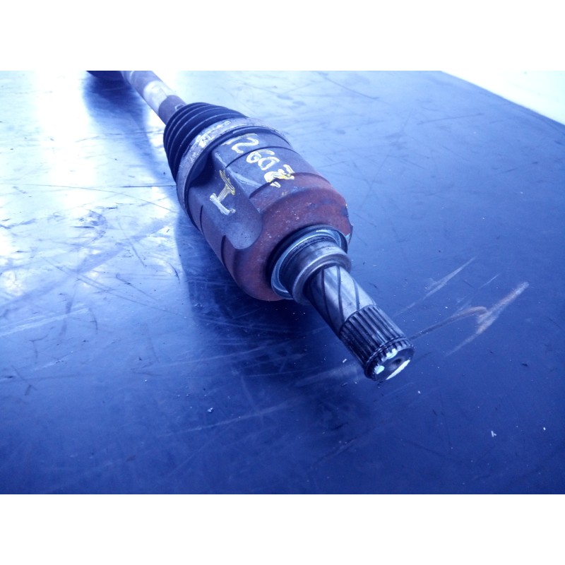 Recambio de transmision delantera izquierda para dacia duster laureate 4x2 referencia OEM IAM 391016491R  P1-A6-29