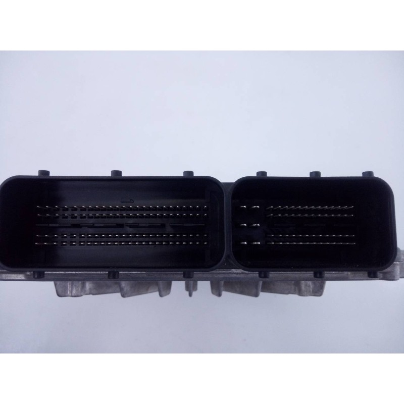 Recambio de centralita motor uce para volvo xc70 kinetic awd referencia OEM IAM P31303388 0281015286 E3-B5-44-4