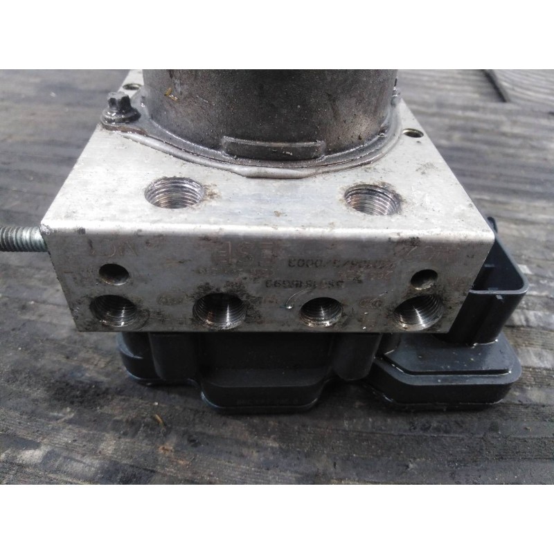 Recambio de abs para iveco daily furgón fg 33 s ... v batalla 3000 referencia OEM IAM 5801815699 15010630003 P3-A8-4-5