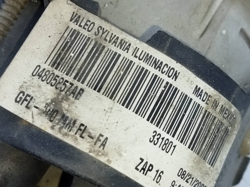 Recambio de faro antiniebla derecho para chrysler jeep compass limited referencia OEM IAM GFL100MMFLFA 04805857AB E1-B5-51-2