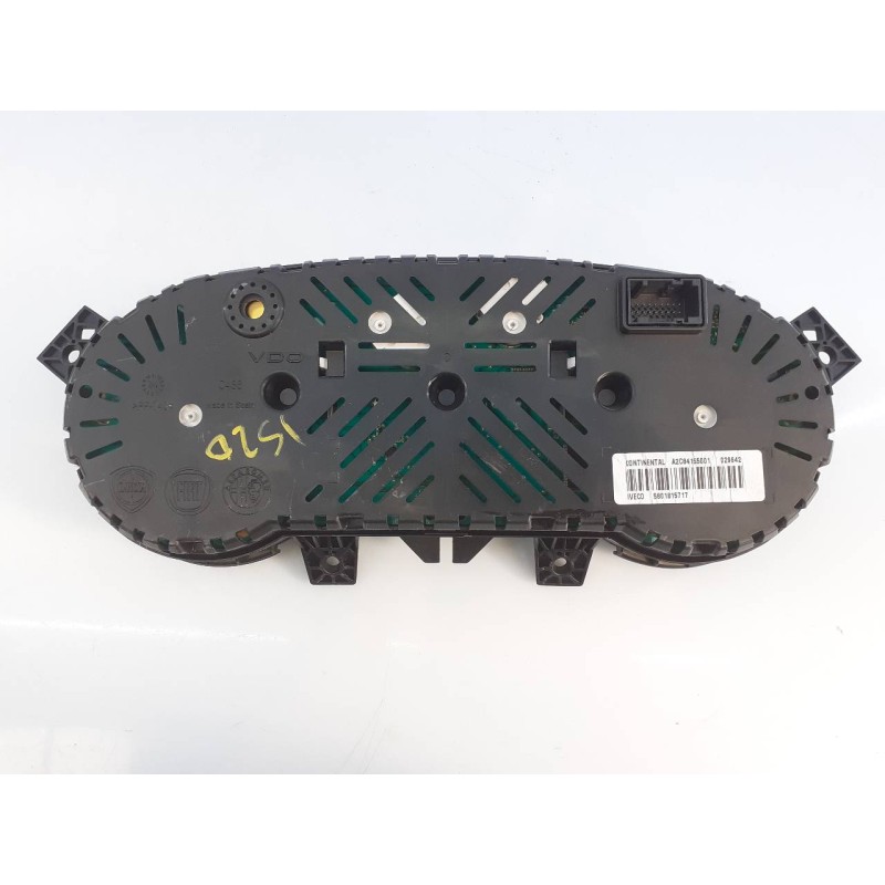 Recambio de cuadro instrumentos para iveco daily furgón fg 33 s ... v batalla 3000 referencia OEM IAM A2C84155001 5801815717 E3-
