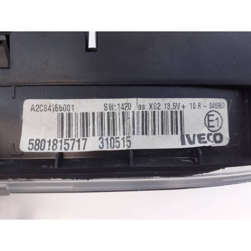 Recambio de cuadro instrumentos para iveco daily furgón fg 33 s ... v batalla 3000 referencia OEM IAM A2C84155001 5801815717 E3-