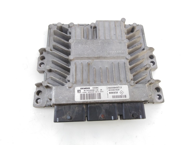 Recambio de centralita motor uce para renault megane iii berlina 5p authentique referencia OEM IAM 8200843713 8200807626 E2-A1-3