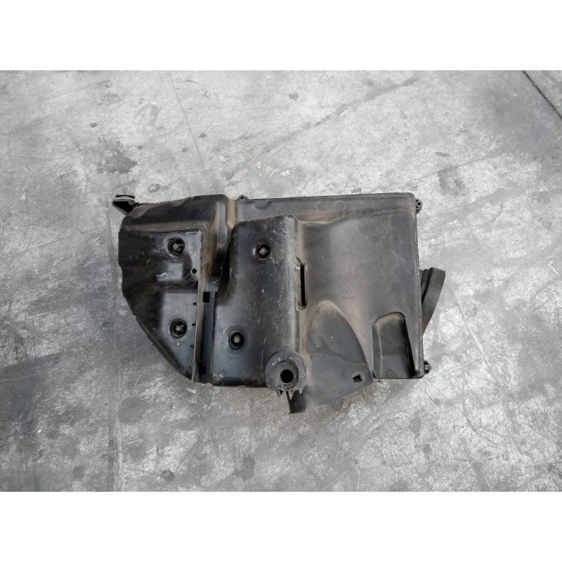 Recambio de filtro aire para volvo xc70 kinetic awd referencia OEM IAM   