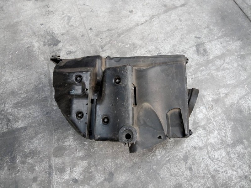 Recambio de filtro aire para volvo xc70 kinetic awd referencia OEM IAM   