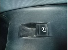 MANDO ELEVALUNAS DELANTERO DERECHO 