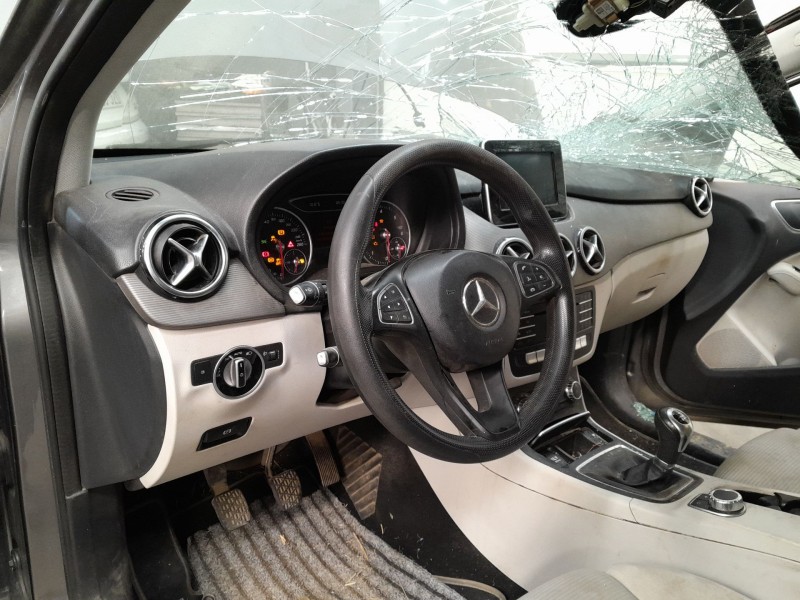 Recambio de salpicadero para mercedes-benz clase b sports tourer (w246, w242) b 180 cdi / d (246.212) referencia OEM IAM   