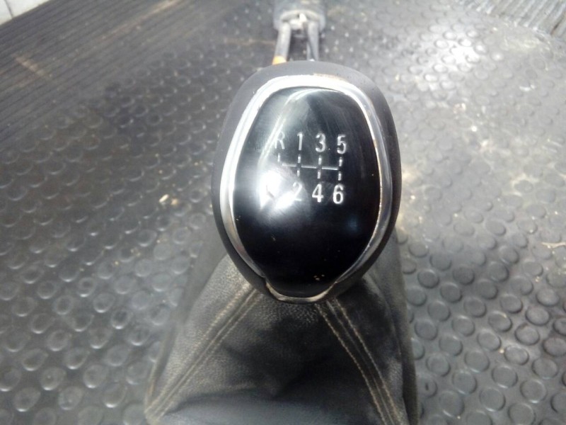 Recambio de palanca cambio para peugeot 308 referencia OEM IAM 9825223280  P2-A3-14