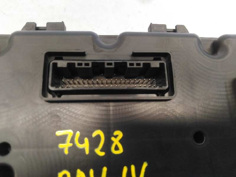 Recambio de cuadro instrumentos para toyota rav 4 advance referencia OEM IAM 8380042R80  E2-B4-24-2