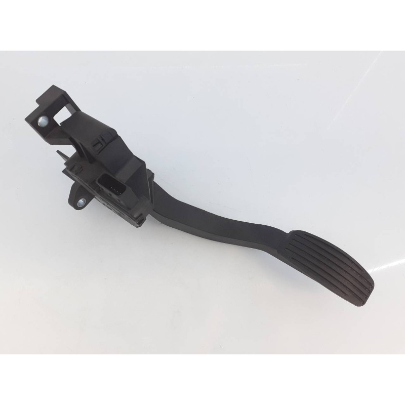 Recambio de pedal acelerador para iveco daily furgón fg 33 s ... v batalla 3000 referencia OEM IAM 5801333490  E3-B6-43-5