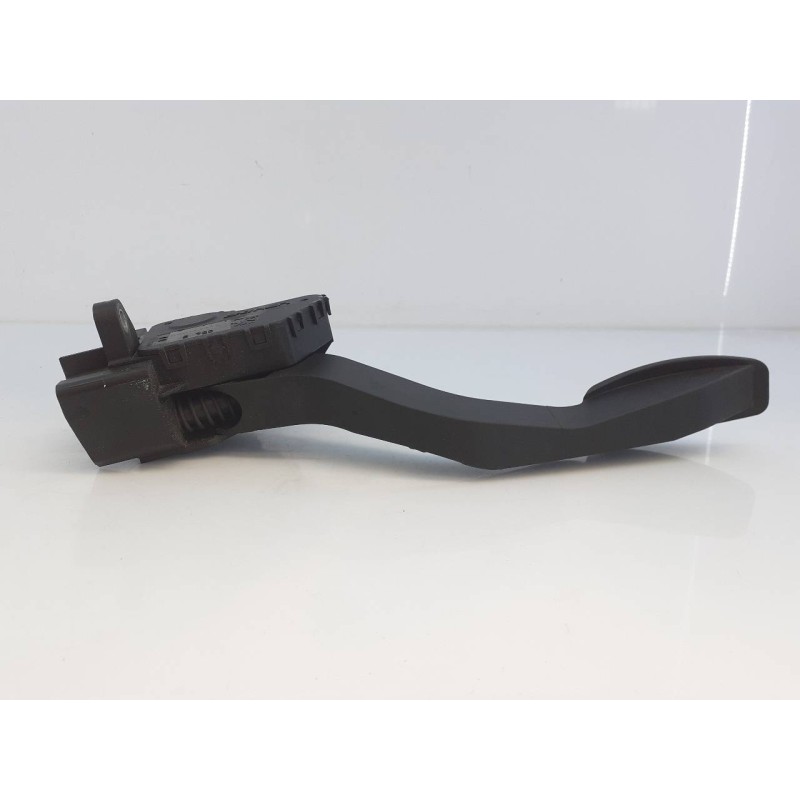 Recambio de pedal acelerador para iveco daily furgón fg 33 s ... v batalla 3000 referencia OEM IAM 5801333490  E3-B6-43-5