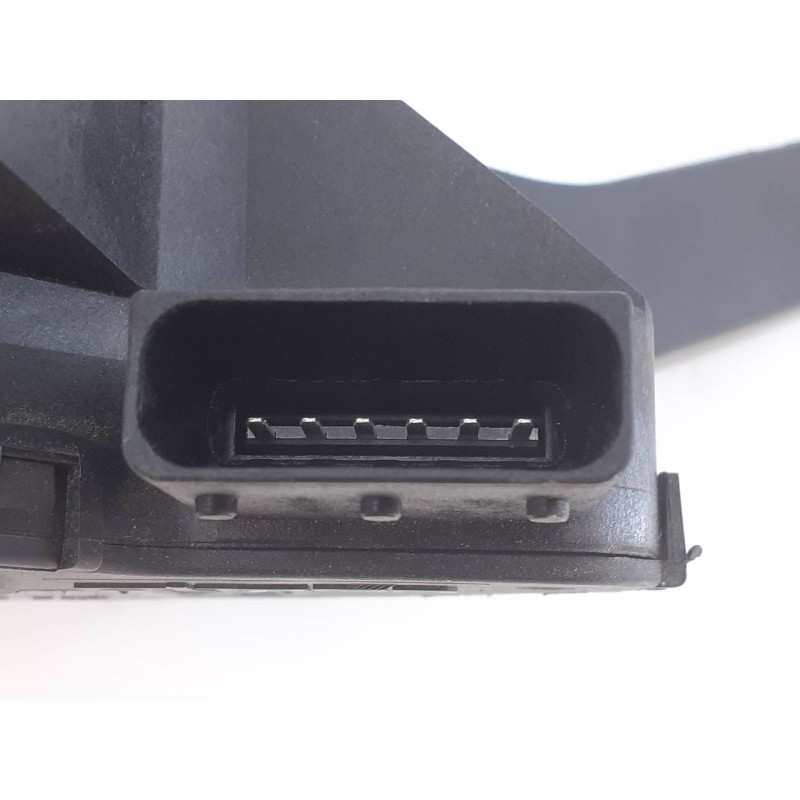 Recambio de pedal acelerador para iveco daily furgón fg 33 s ... v batalla 3000 referencia OEM IAM 5801333490  E3-B6-43-5