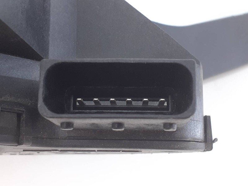 Recambio de pedal acelerador para iveco daily furgón fg 33 s ... v batalla 3000 referencia OEM IAM 5801333490  E3-B6-43-5