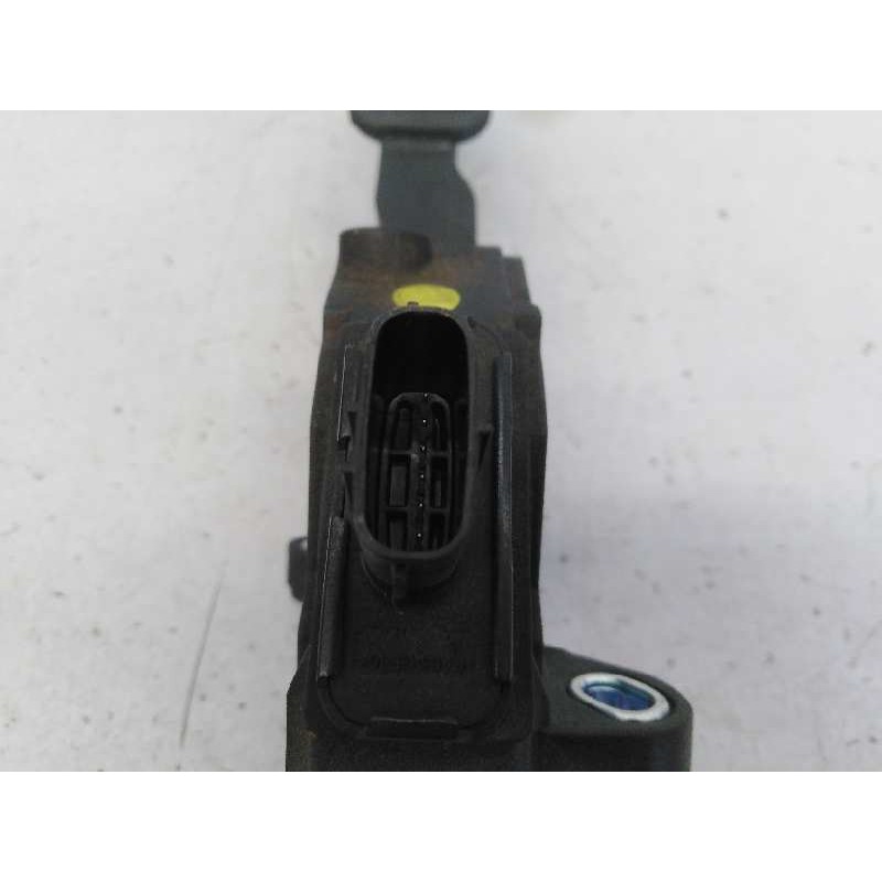 Recambio de pedal acelerador para toyota rav 4 advance referencia OEM IAM 13504301710  E2-B4-24-2