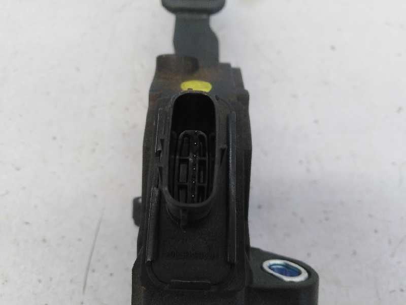 Recambio de pedal acelerador para toyota rav 4 advance referencia OEM IAM 13504301710  E2-B4-24-2