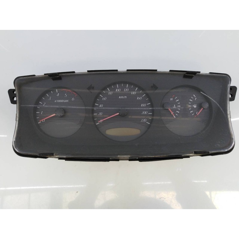 Recambio de cuadro instrumentos para ssangyong kyron 200 xdi limited referencia OEM IAM 8022009100  E3-A3-17-3