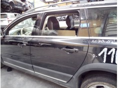 Recambio de puerta trasera izquierda para volvo xc70 kinetic awd referencia OEM IAM    2