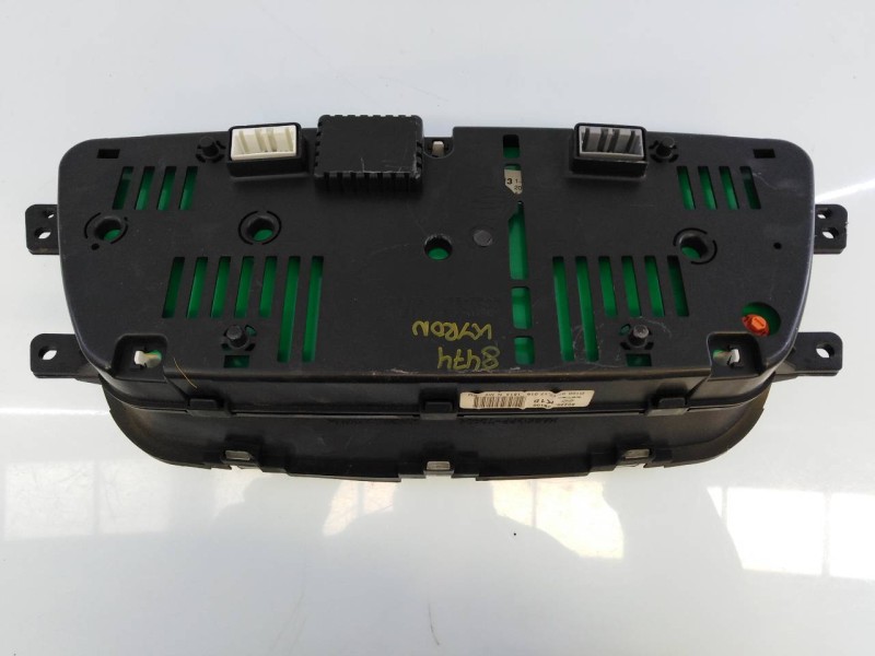 Recambio de cuadro instrumentos para ssangyong kyron 200 xdi limited referencia OEM IAM 8022009100  E3-A3-17-3