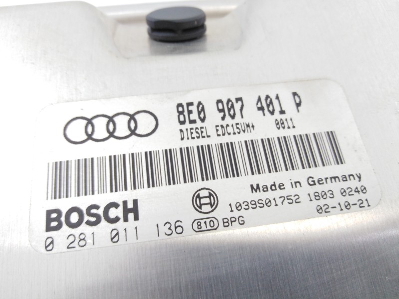 Recambio de centralita motor uce para audi a6 berlina (4b2) 2.5 tdi referencia OEM IAM 8E0907401P 0281011136 E2-A1-32-8