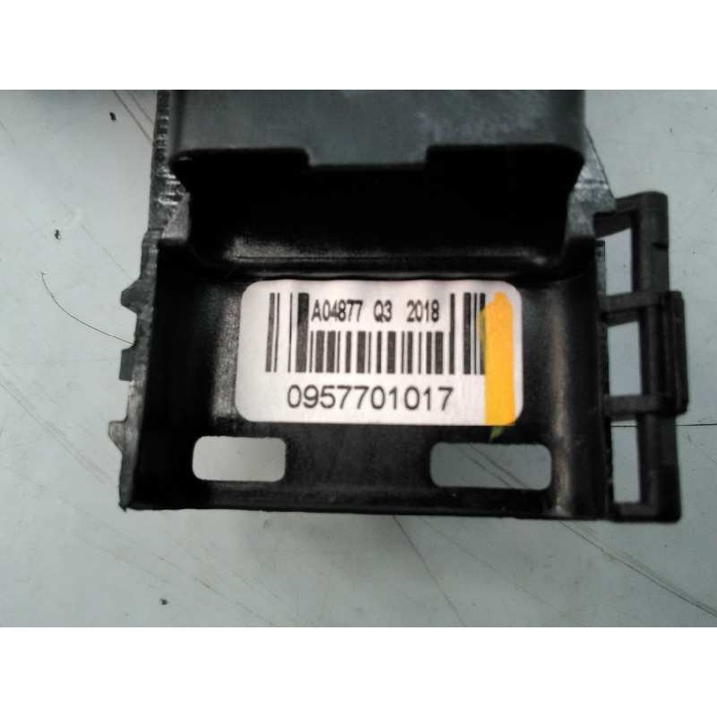 Recambio de cerradura puerta trasera derecha para citroën c3 aircross shine referencia OEM IAM PSA266765 A0877Q3 E1-A4-32-1
