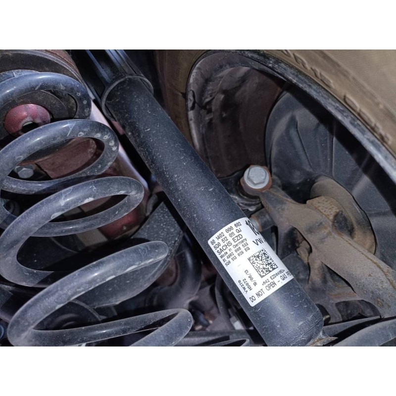 Recambio de amortiguador trasero derecho para volkswagen golf vii lim. (5g1) highline bluemotion referencia OEM IAM 5Q0512011GJ 