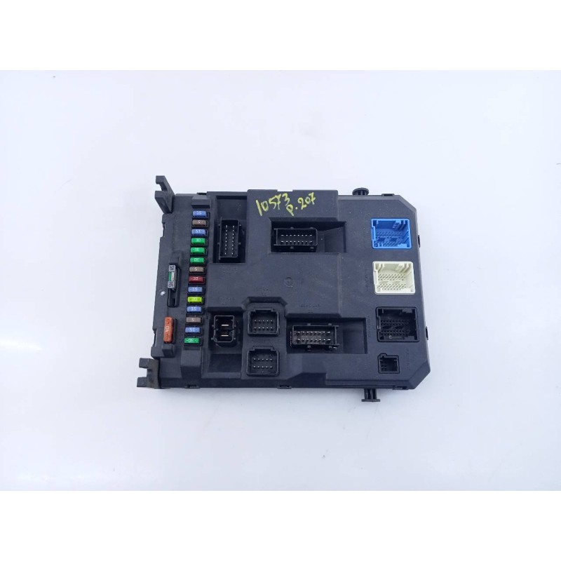 Recambio de caja reles / fusibles para peugeot 207 confort referencia OEM IAM 9664983080  E3-B2-30-1