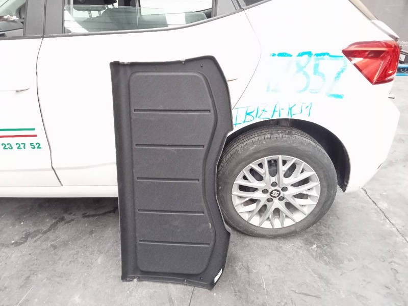 Recambio de bandeja trasera para seat ibiza (kj1) style referencia OEM IAM   