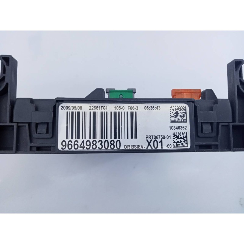 Recambio de caja reles / fusibles para peugeot 207 confort referencia OEM IAM 9664983080  E3-B2-30-1
