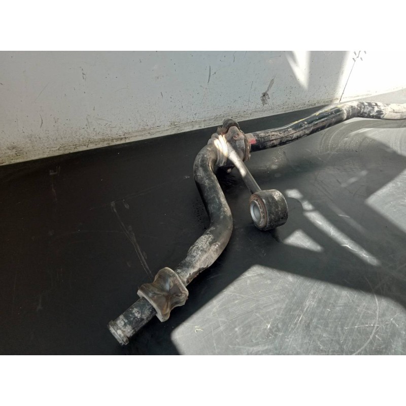 Recambio de barra estabilizadora delantera para toyota land cruiser (j15) limited referencia OEM IAM   P1-A2-16