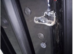 CERRADURA PUERTA TRASERA IZQUIERDA 