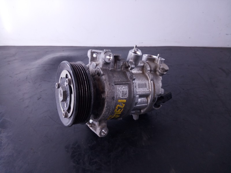 Recambio de compresor aire acondicionado para volkswagen golf vii lim. (5g1) highline bluemotion referencia OEM IAM 5Q0820803  P