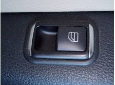 MANDO ELEVALUNAS TRASERO DERECHO 