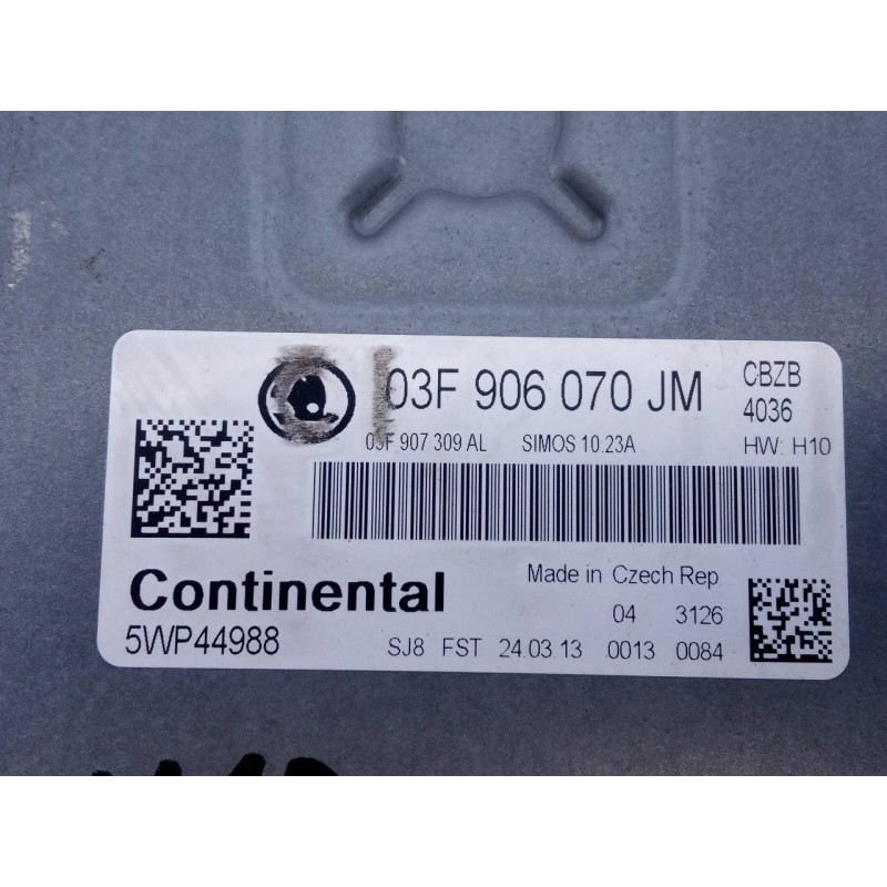 Recambio de centralita motor uce para skoda rapid active referencia OEM IAM 03F906070JM 5WP4488 E2-A1-33-8