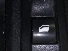 MANDO ELEVALUNAS DELANTERO DERECHO 