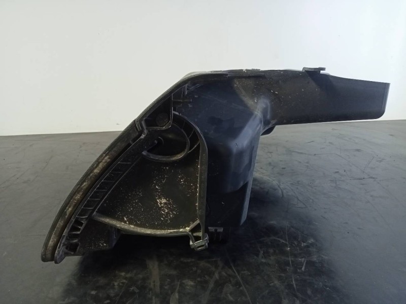 Recambio de guantera para skoda rapid active referencia OEM IAM 5JB857097  P2-A2-18