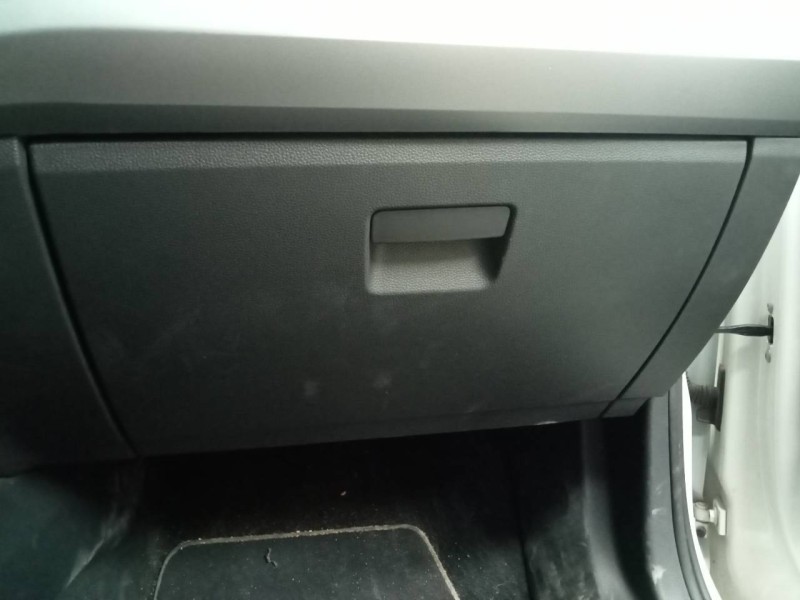 Recambio de guantera para seat ibiza (kj1) style referencia OEM IAM   