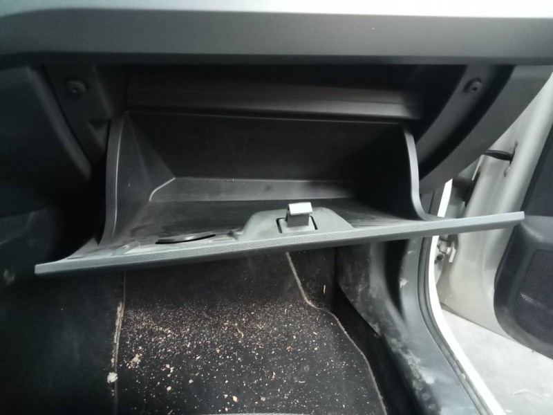 Recambio de guantera para seat ibiza (kj1) style referencia OEM IAM   