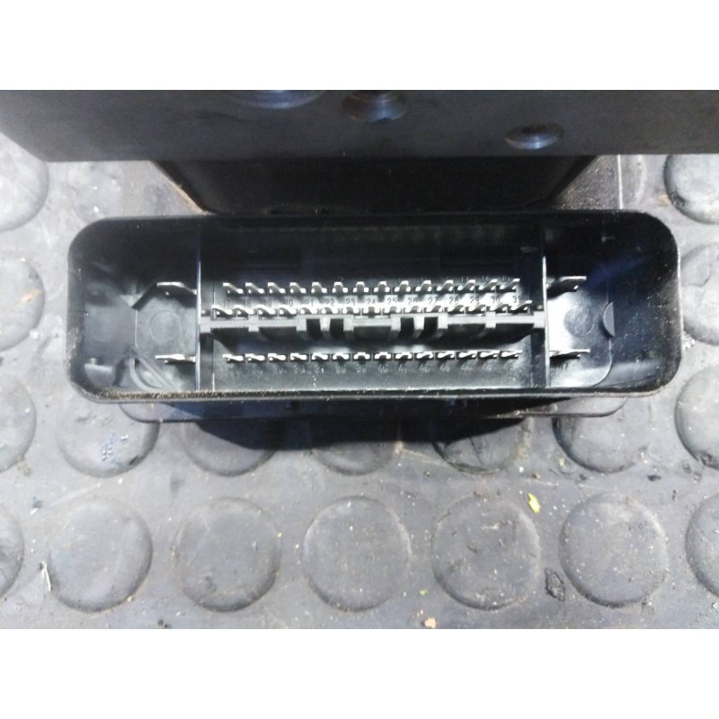 Recambio de abs para ssangyong kyron 200 xdi limited referencia OEM IAM 4894009600 06210208674 P3-A8-22-4