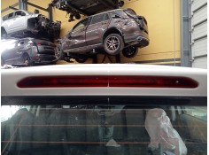 LUZ CENTRAL DE FRENO 