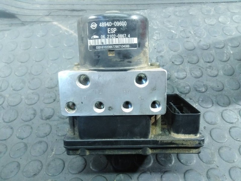 Recambio de abs para ssangyong kyron 200 xdi limited referencia OEM IAM 4894009600 06210208674 P3-A8-22-4