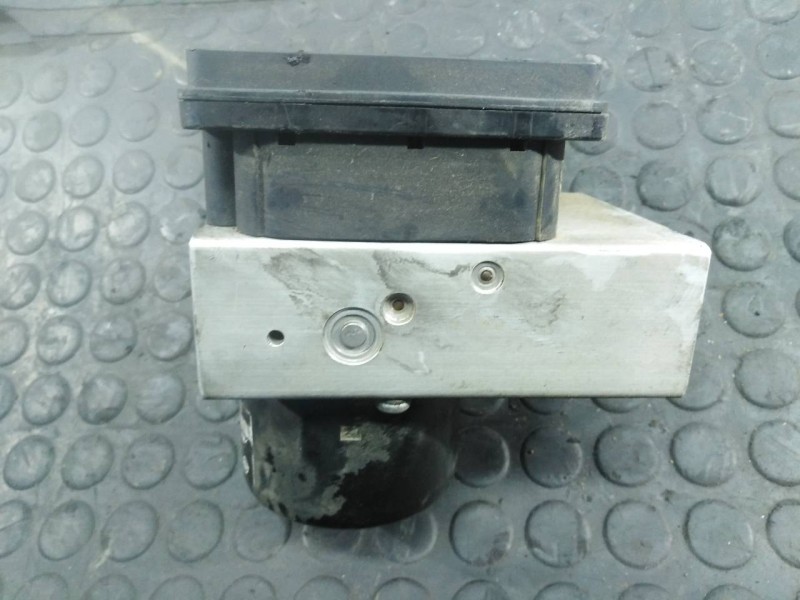 Recambio de abs para ssangyong kyron 200 xdi limited referencia OEM IAM 4894009600 06210208674 P3-A8-22-4