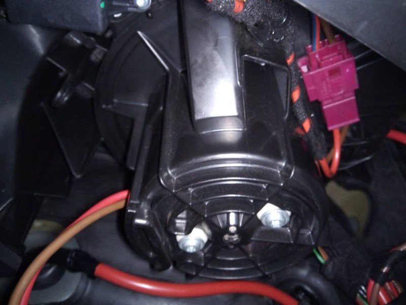 Recambio de ventilador calefaccion para mercedes-benz clase clk (w207) coupe e 350 cdi blueefficiency (207.323) referencia OEM I