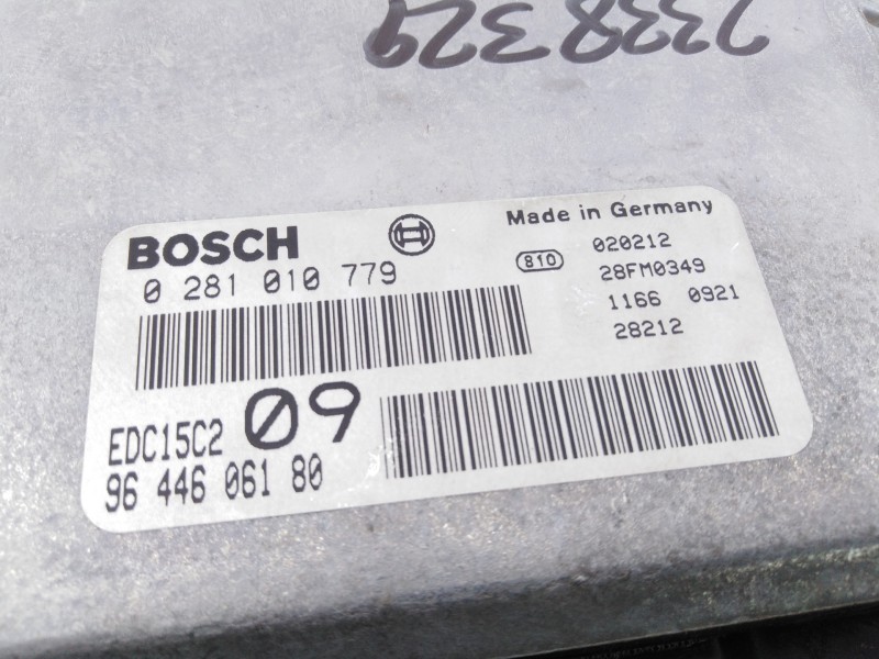 Recambio de centralita motor uce para peugeot 307 (s1) xs referencia OEM IAM 9644606180 0281010779 E3-B2-25-3