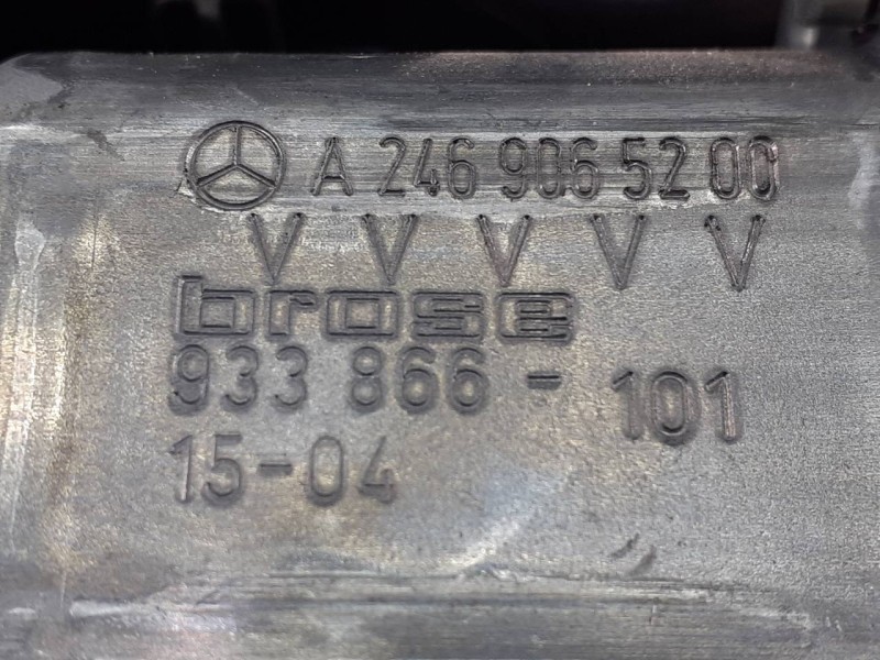 Recambio de elevalunas delantero derecho para infiniti q30 2.2d sport referencia OEM IAM A2469065200  P2-B3-27