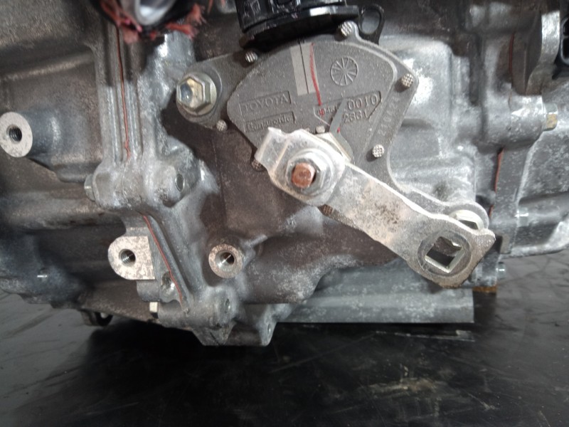 Recambio de caja cambios para toyota rav4 hybrid 4x2 luxury referencia OEM IAM 3NM  M1-B2-13